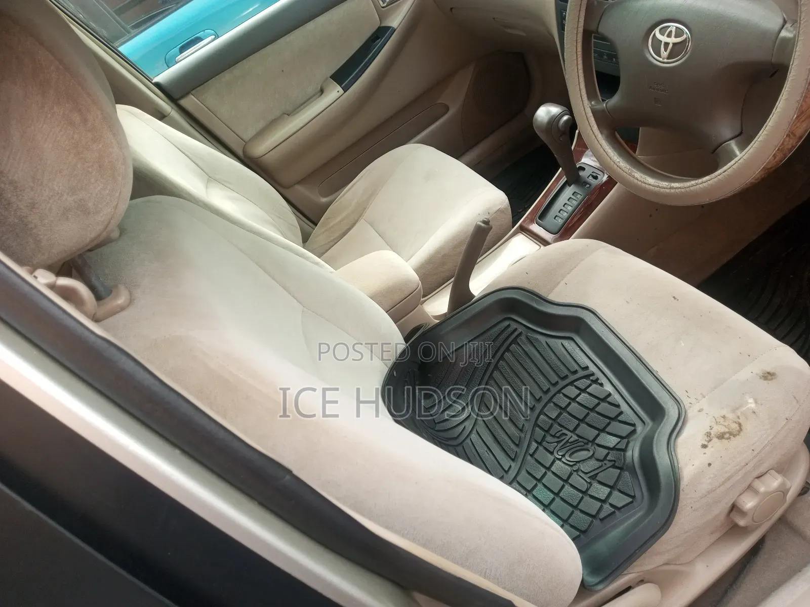 Toyota Corolla 2005 Gold