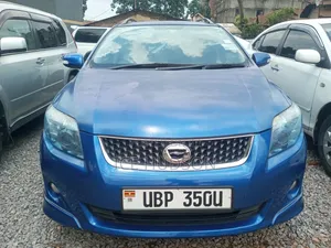 Toyota Corolla Fielder 2010 Blue