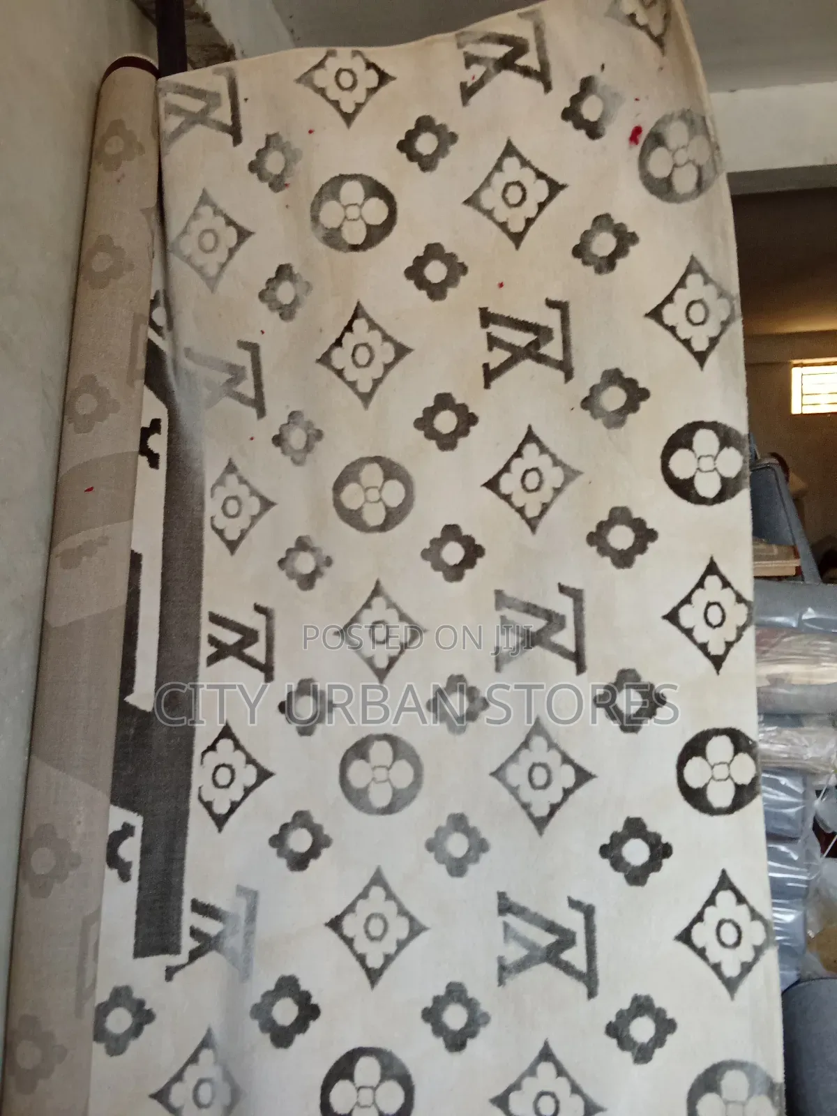 Extra Large Center Carpet