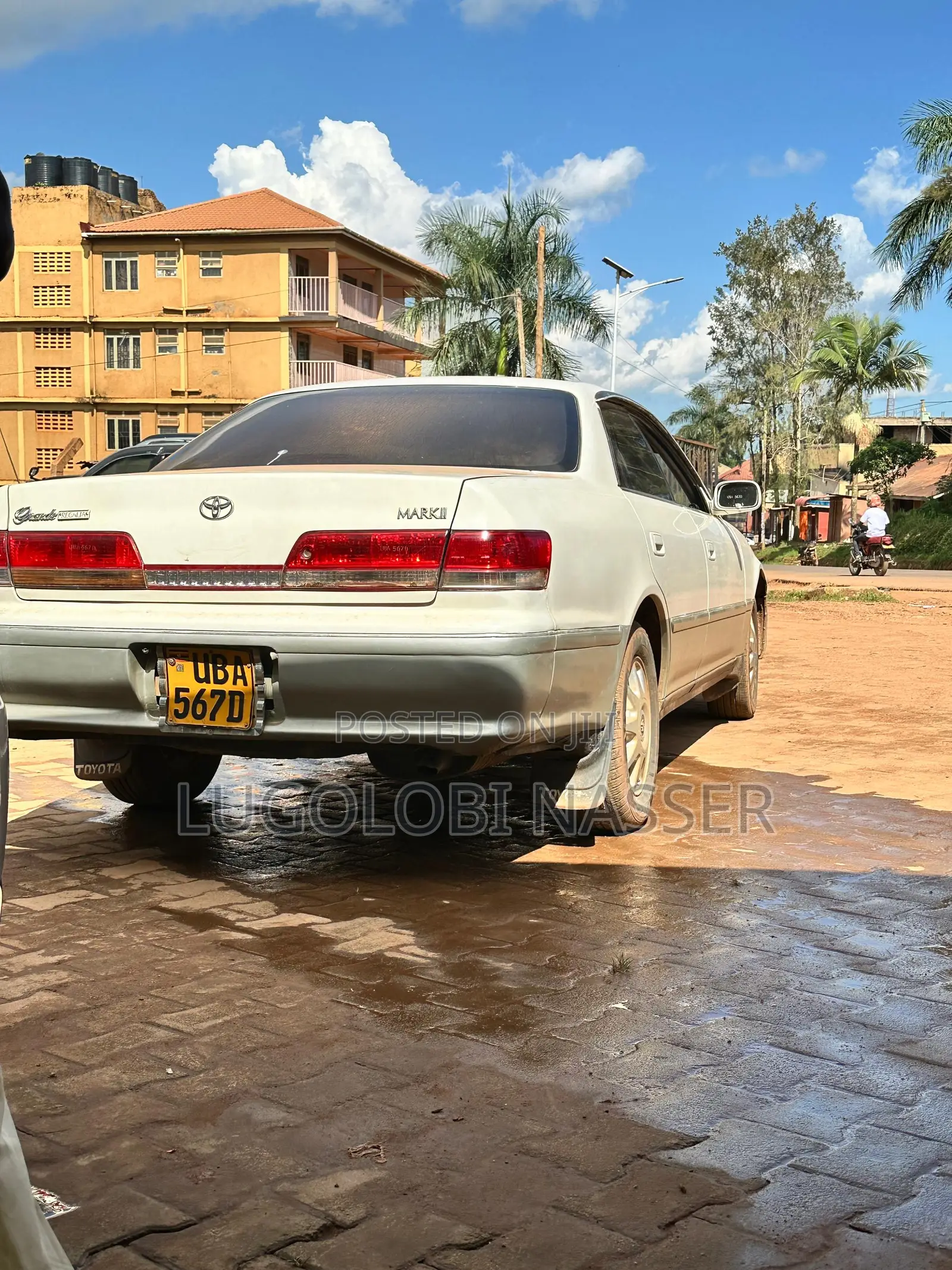 Toyota Mark II 2.0 RWD 2001 White