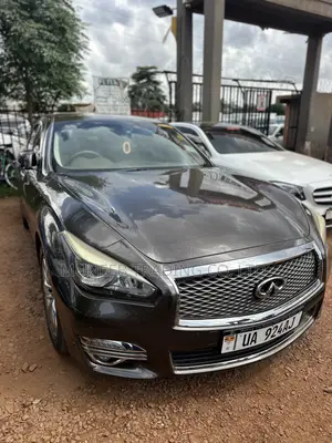 Nissan Fuga 2016 Gray