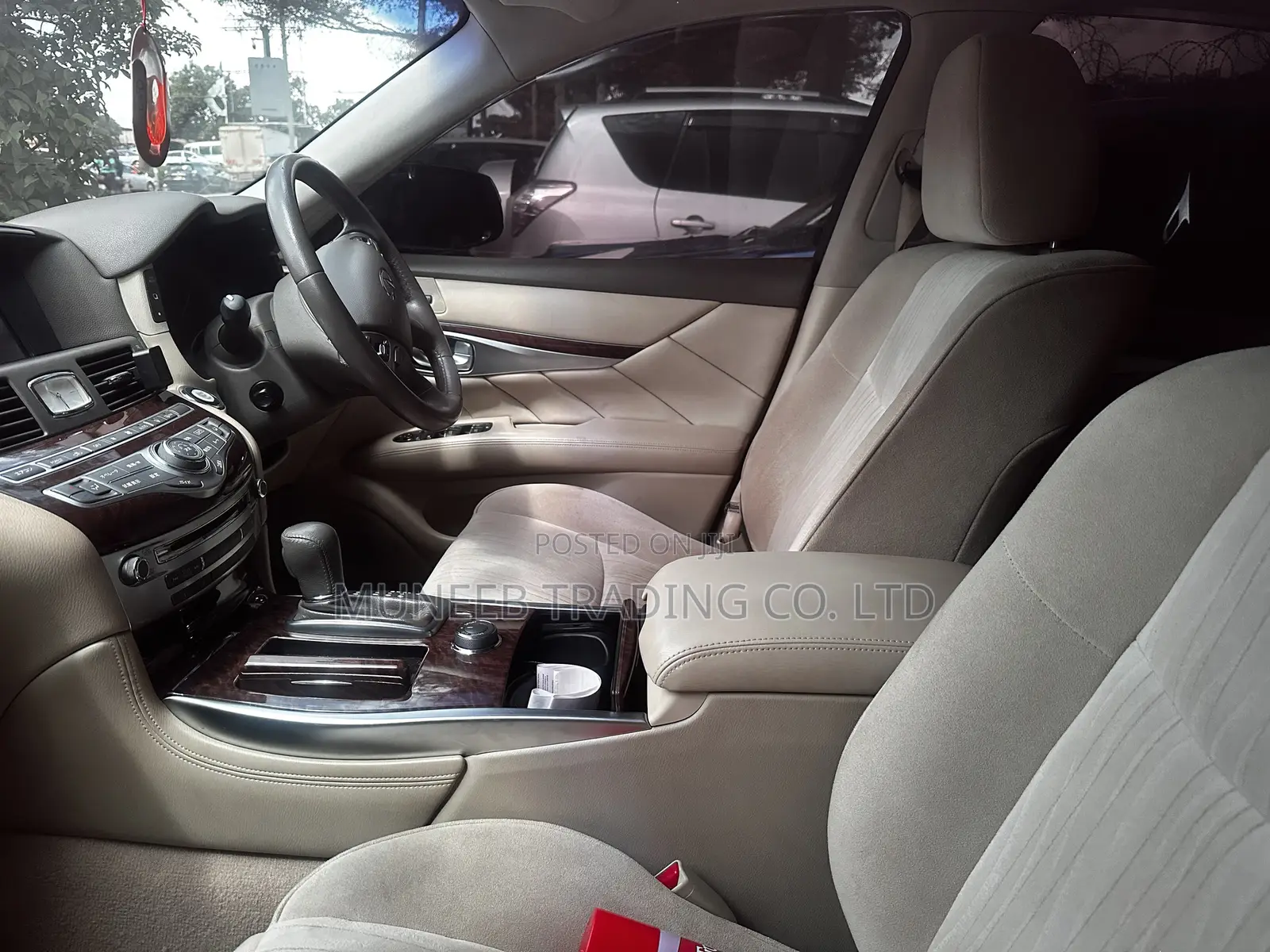 Nissan Fuga 2016 Gray