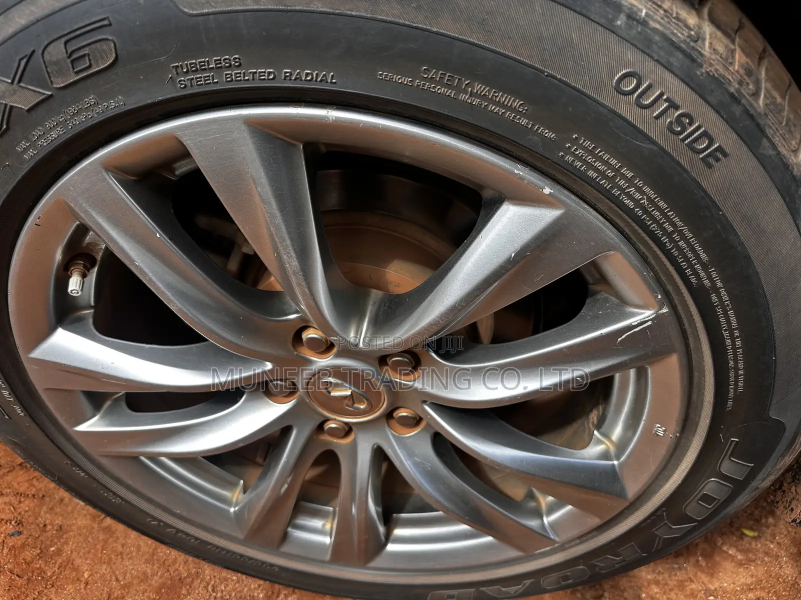 Nissan Fuga 2016 Gray