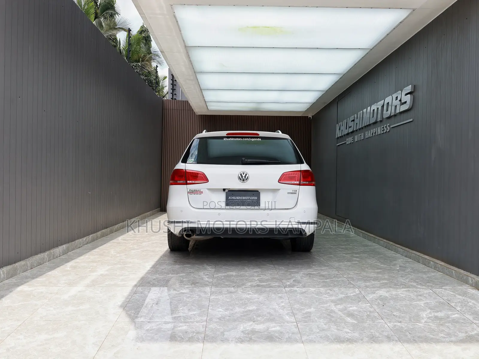 Volkswagen Passat 2012 White