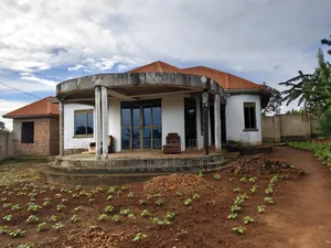 4bdrm House in Kitale, Goma for sale