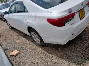 Toyota Mark X 2012 White