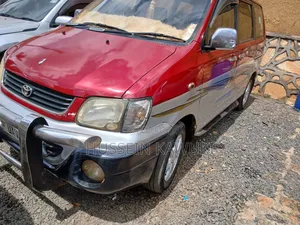 Toyota Noah 2003 Red