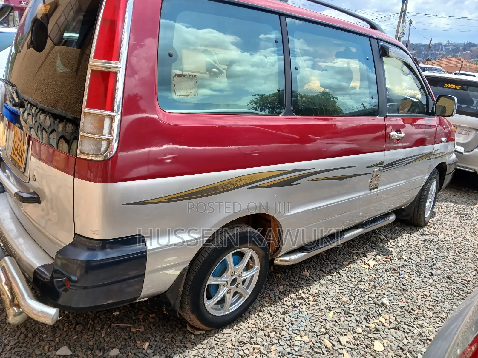Toyota Noah 2003 Red