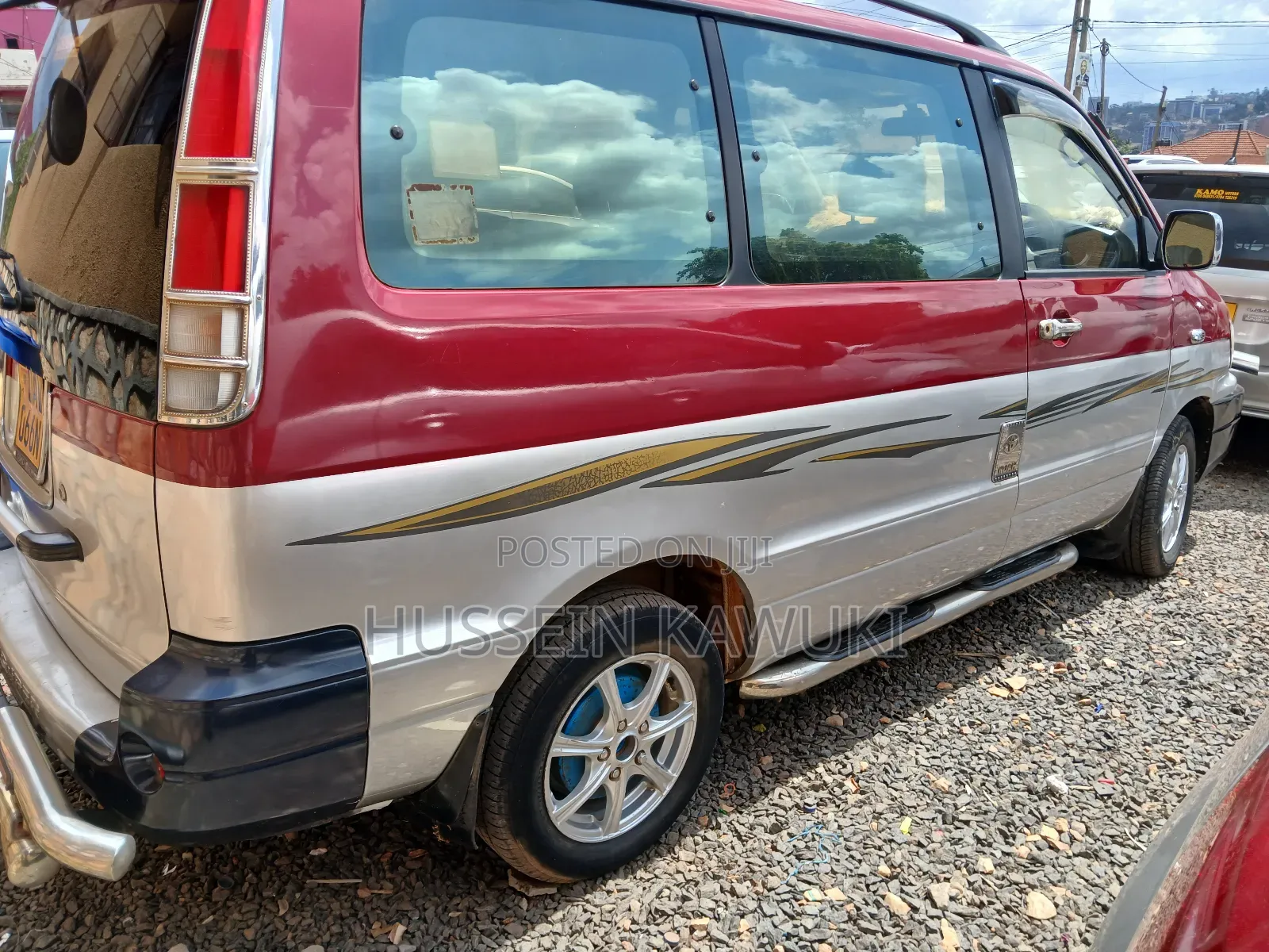 Toyota Noah 2003 Red