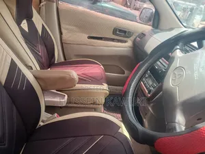 Toyota Gaia 1999 White