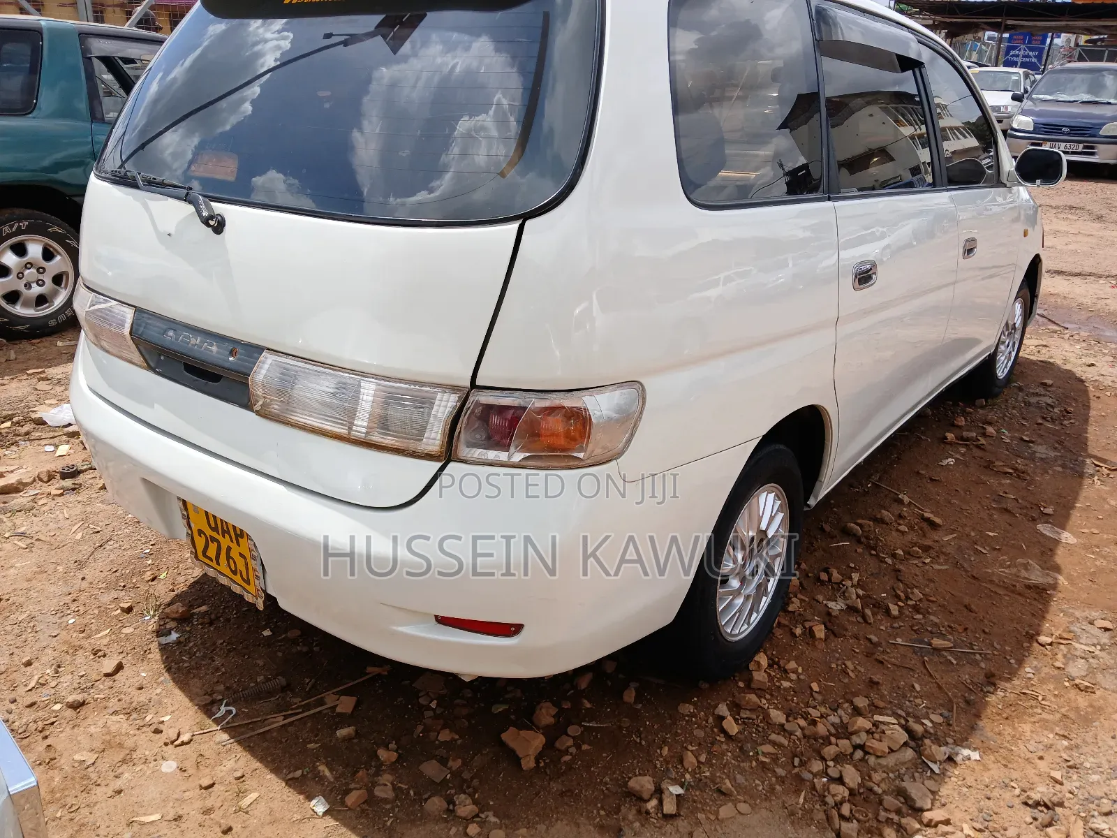 Toyota Gaia 1999 White
