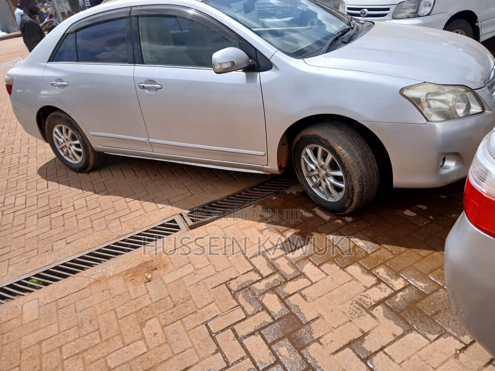 Toyota Premio 2010 Silver