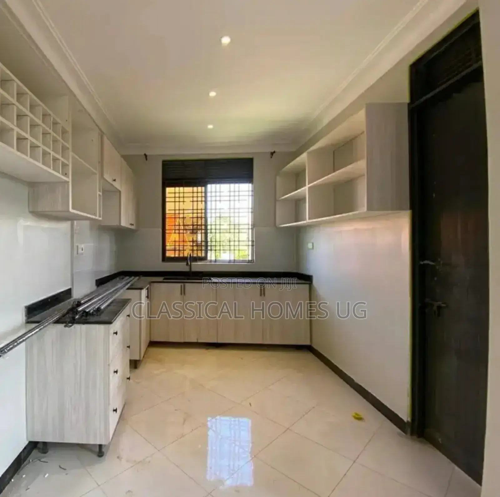 2bdrm Apartment in Muyenga, Central Division for rent