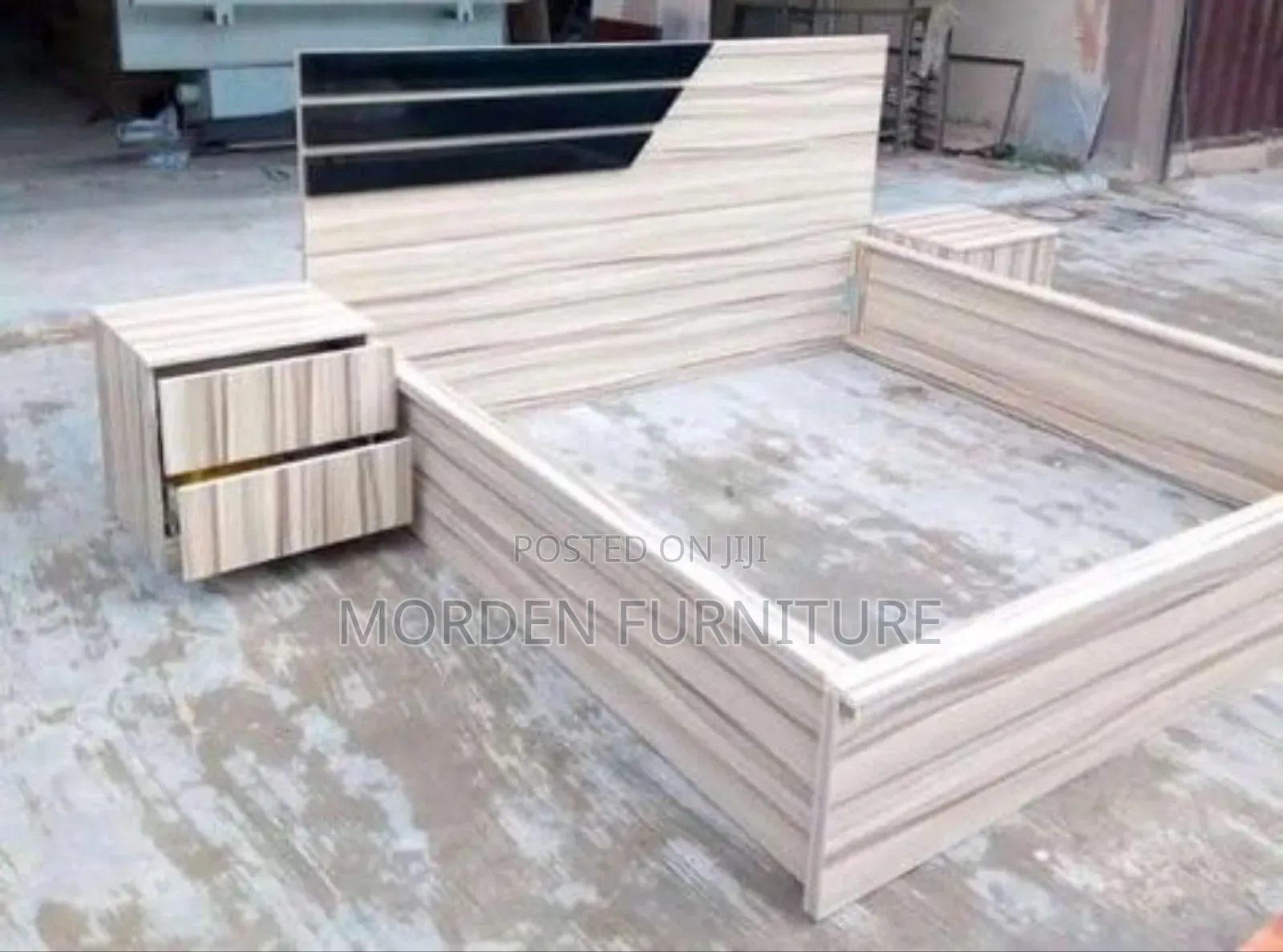 5x6 Laminate Bed