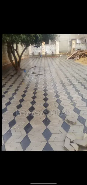Pavers Kite