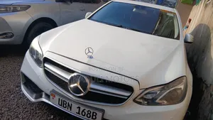 Mercedes-Benz E300 2010 White