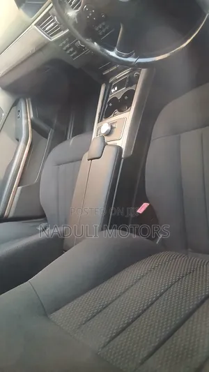 Mercedes-Benz E300 2010 White