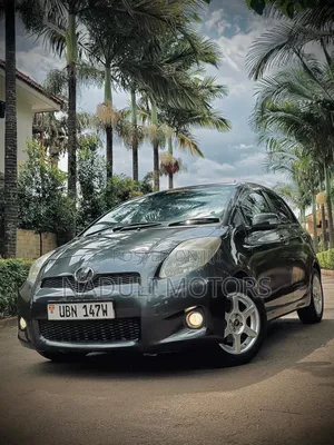 Toyota Vitz 2008 Black