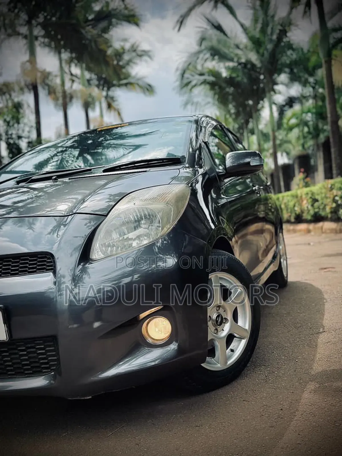 Toyota Vitz 2008 Black