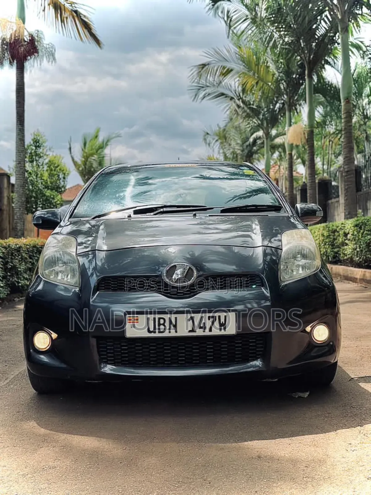 Toyota Vitz 2008 Black