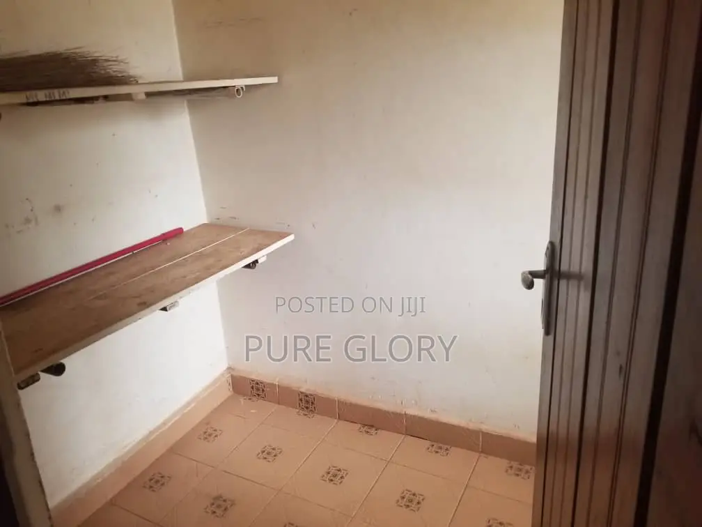 3bdrm House in Mutungo, Nakawa for sale