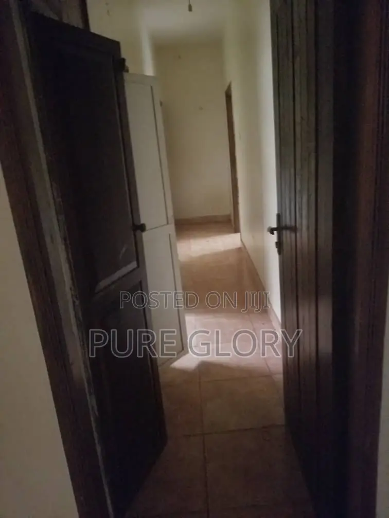 3bdrm House in Mutungo, Nakawa for sale