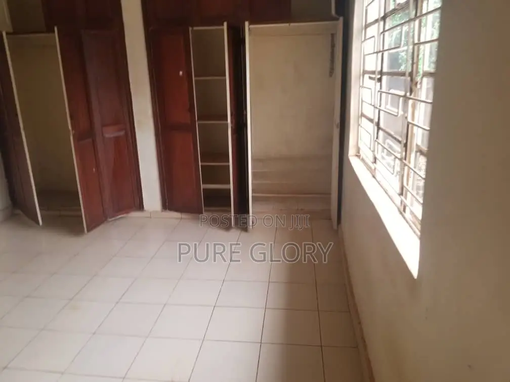 3bdrm House in Mutungo, Nakawa for sale