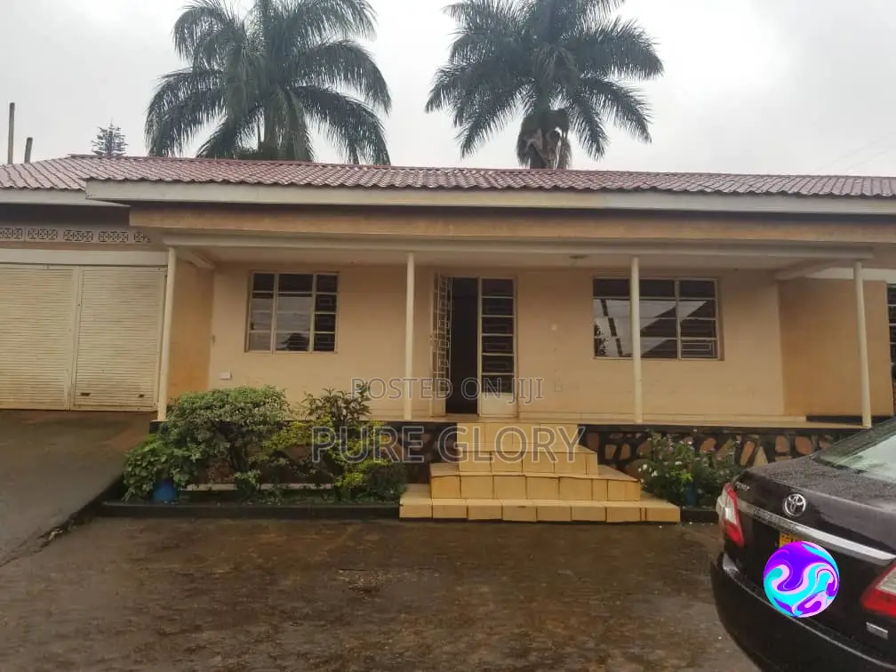 3bdrm House in Mutungo, Nakawa for sale