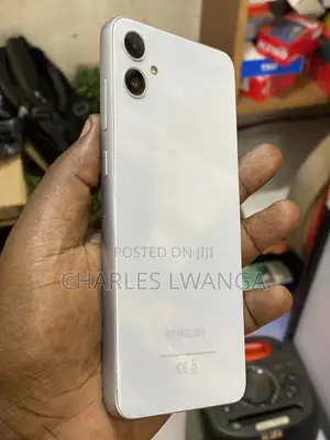 Samsung Galaxy A05 64 GB White