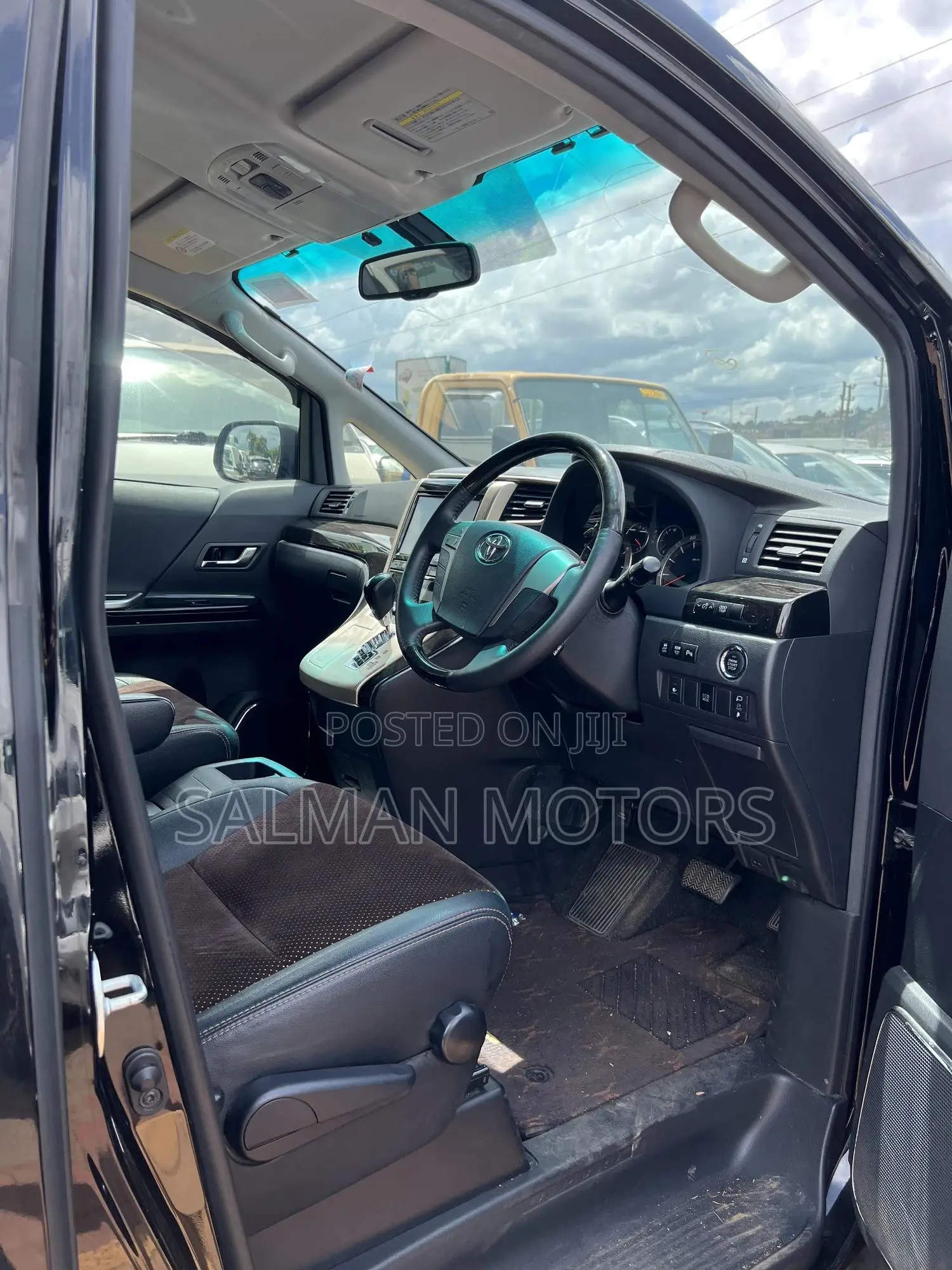 Toyota Alphard 2014 Black