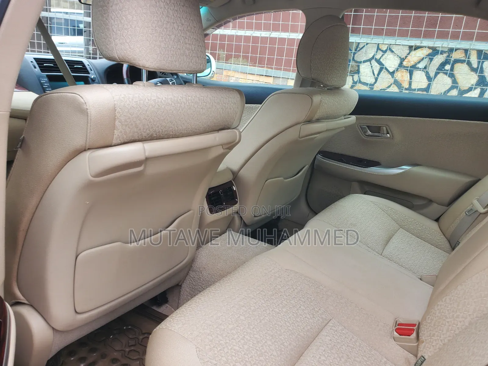 Toyota Crown 2019 White