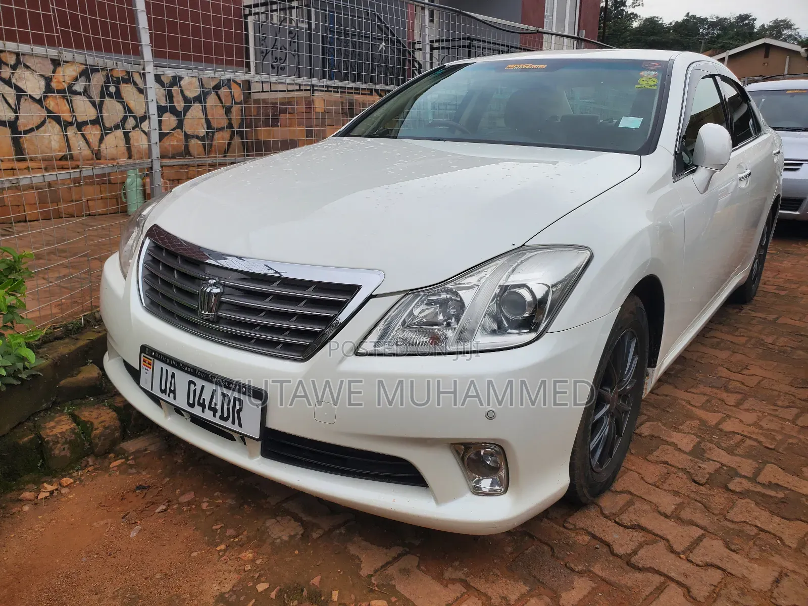 Toyota Crown 2019 White