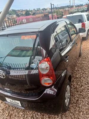 Toyota Passo 1.0 FWD 2016 Black