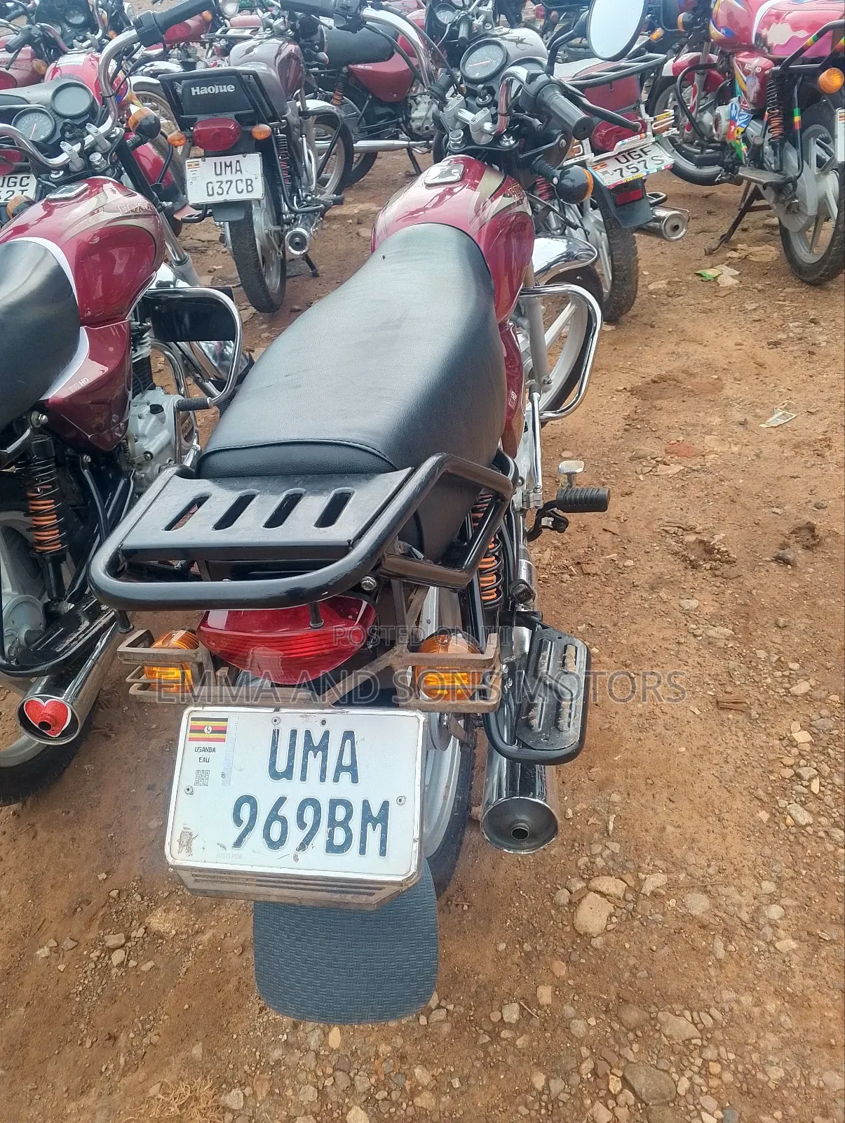 Bajaj Boxer 100 2025 Red
