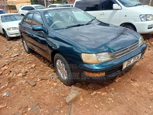 Toyota Corona 1996 Green