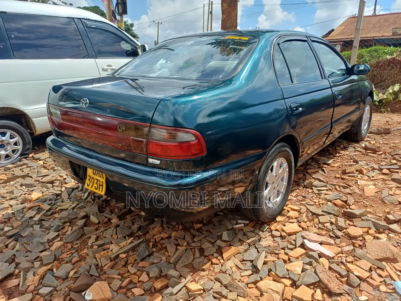 Toyota Corona 1996 Green