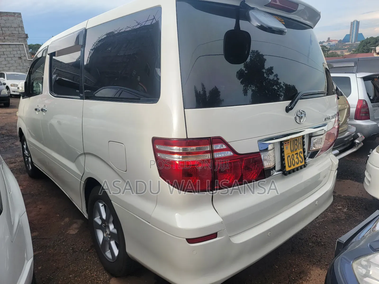Toyota Alphard 2004 White