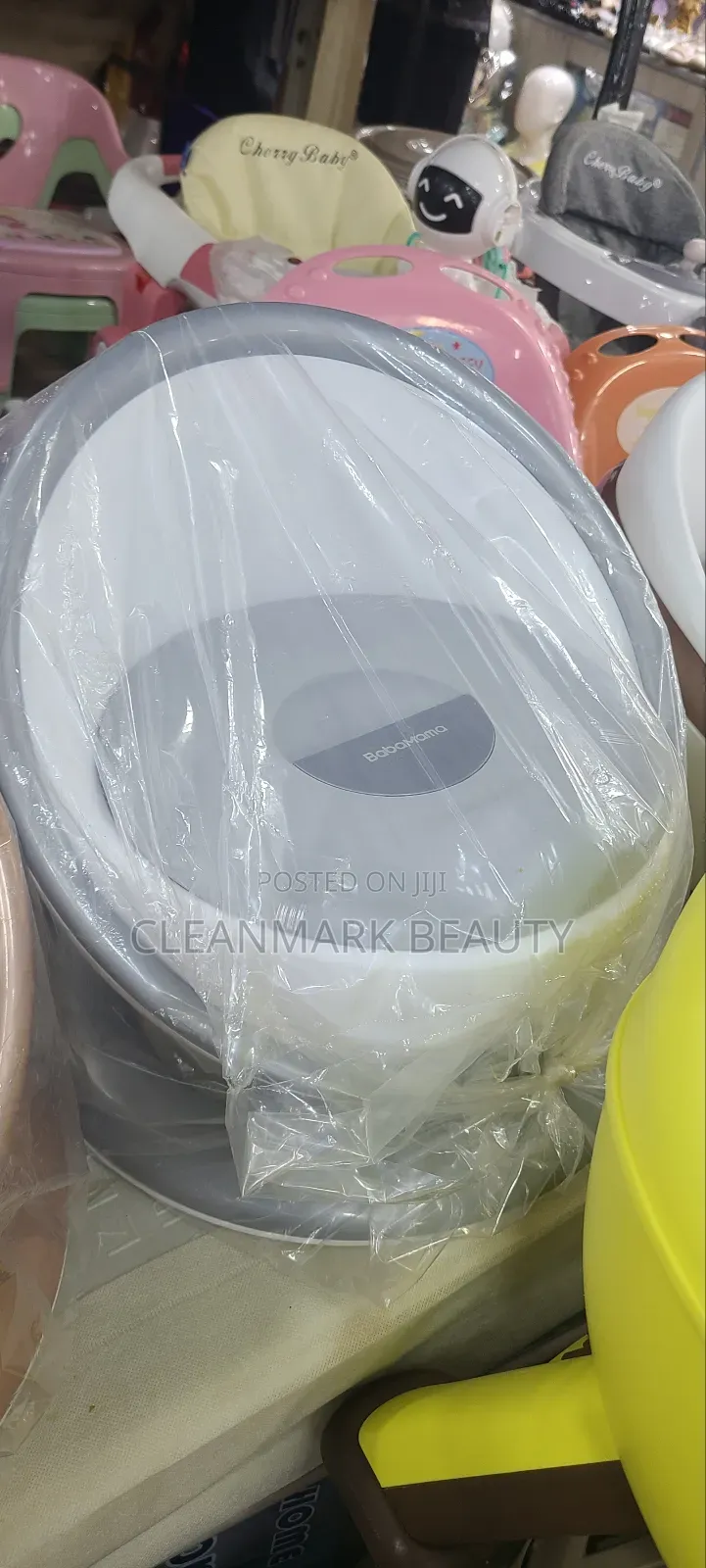 Baby Poty Plastic (Bobamama)