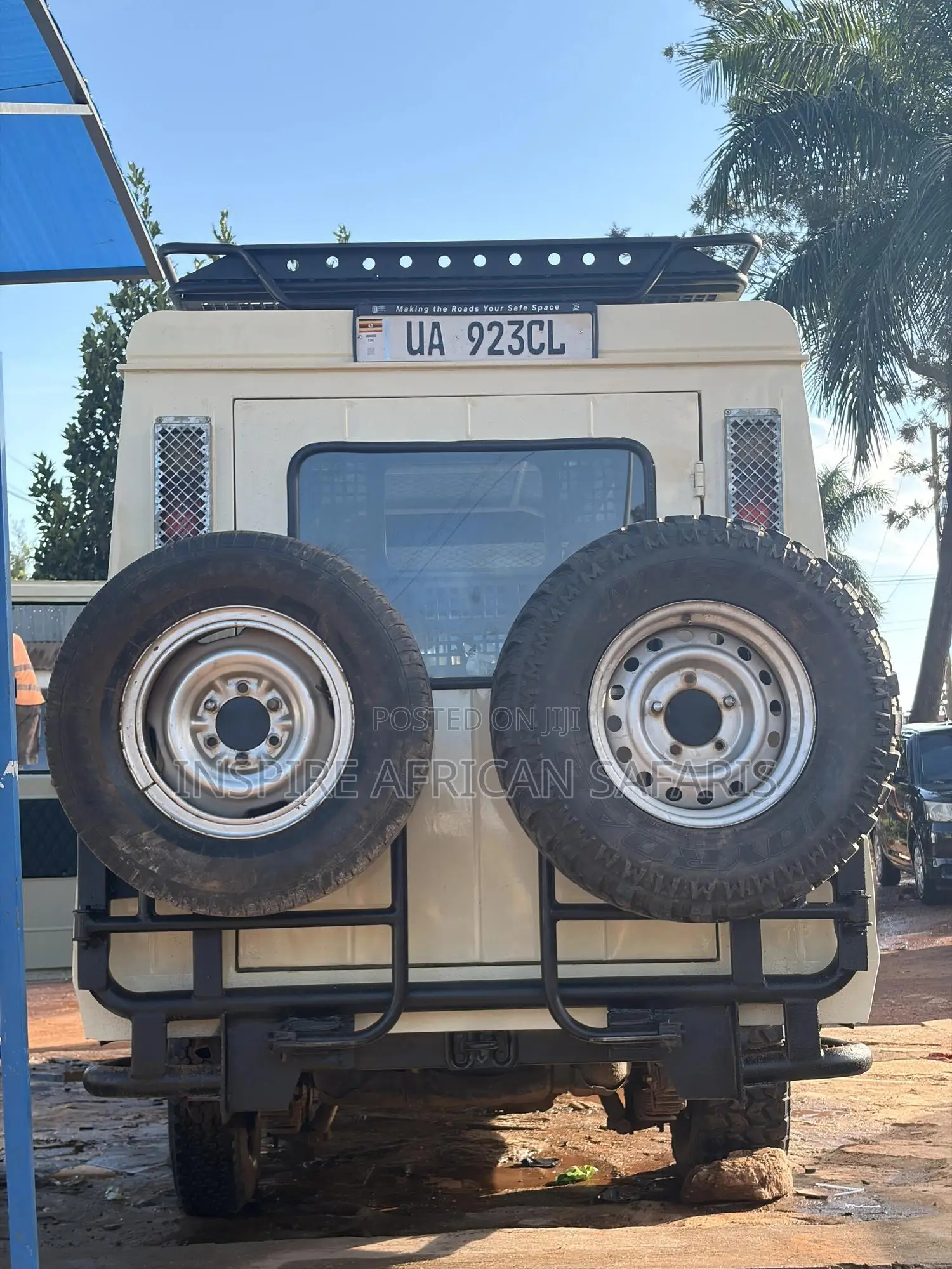 Toyota Land Cruiser 1999 Beige