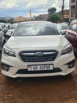 Subaru Legacy 2018 White