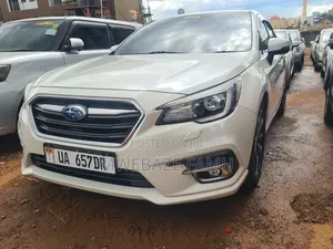 Subaru Legacy 2018 White