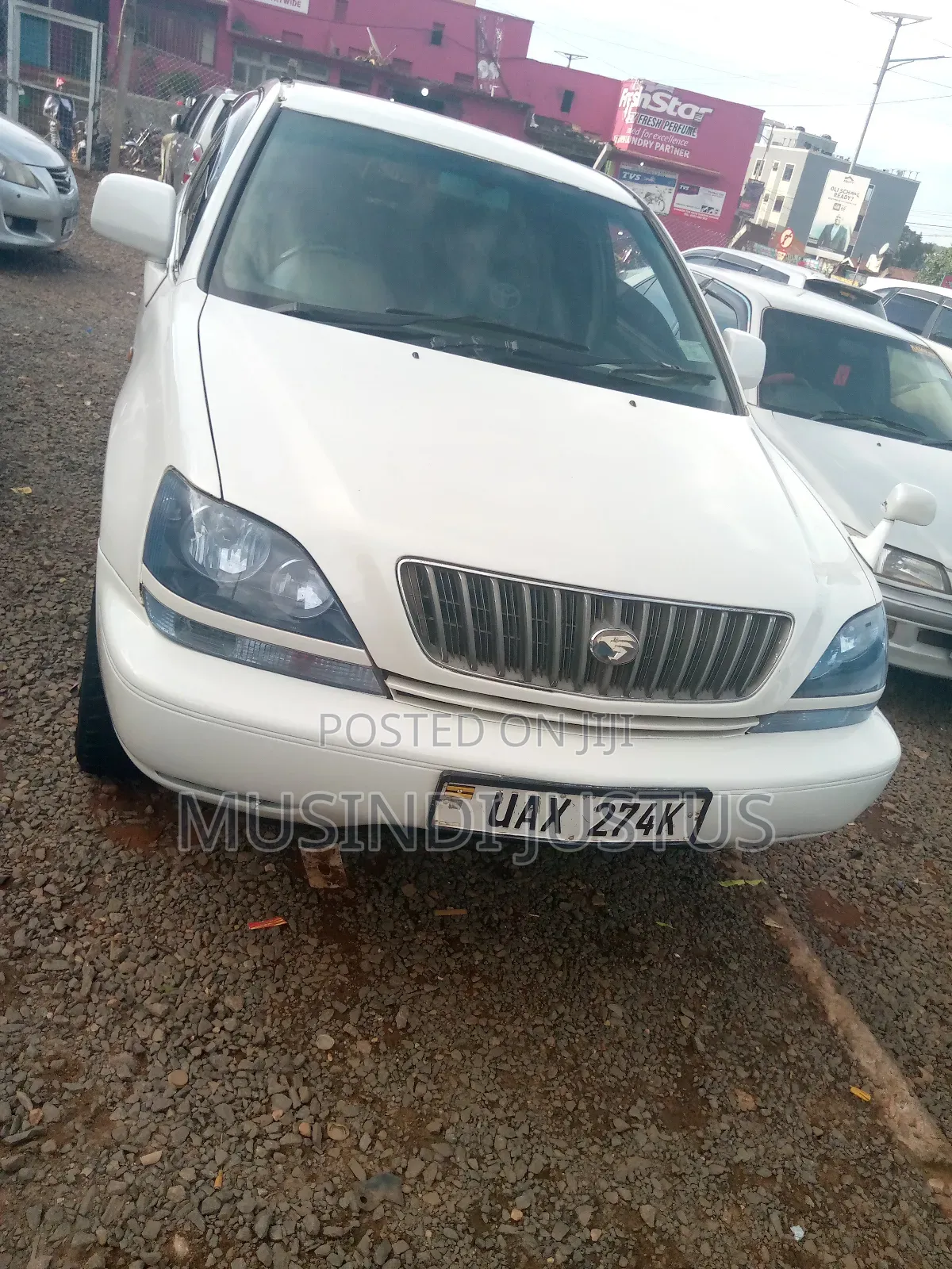 Toyota Harrier 2003 White