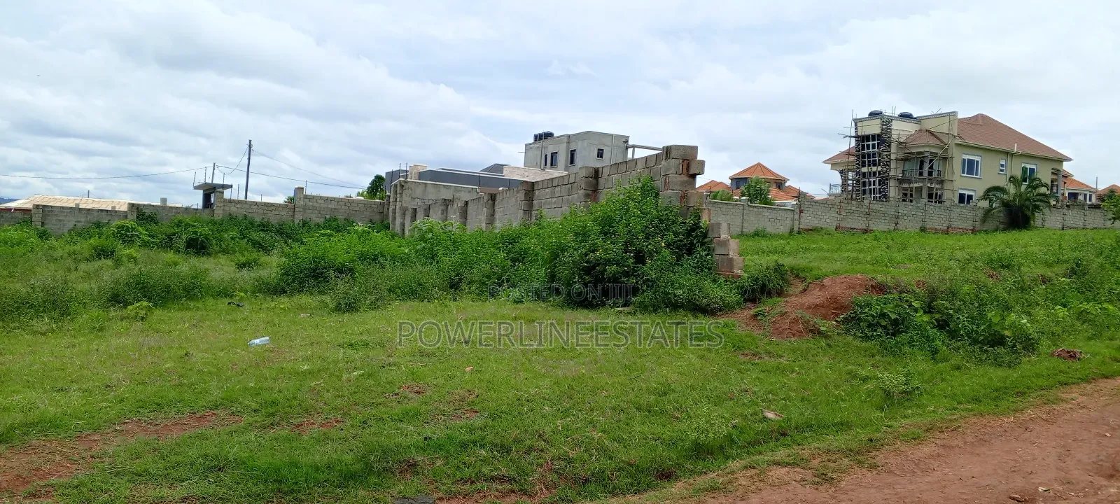 18 Decimals Plot Near Akright Estate Viewing Express Highway.