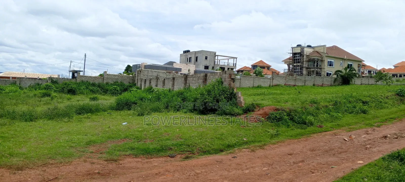 18 Decimals Plot Near Akright Estate Viewing Express Highway.