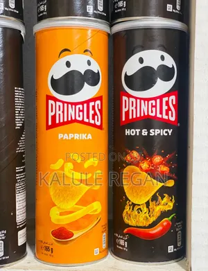 Pringles Hot Spicy Flavored Potato Crisps 165g