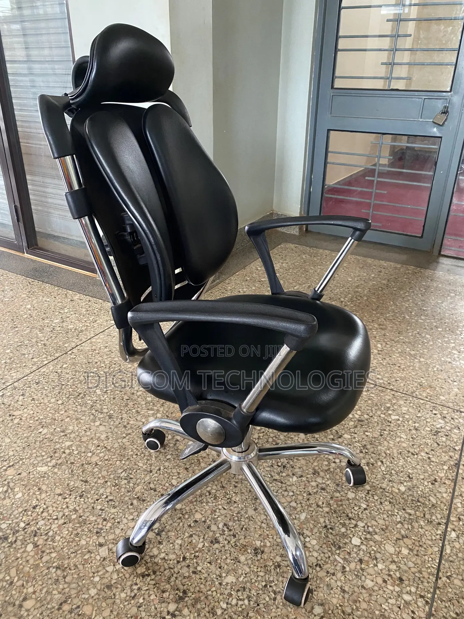 Ergonomic Chair for a Quick Sale