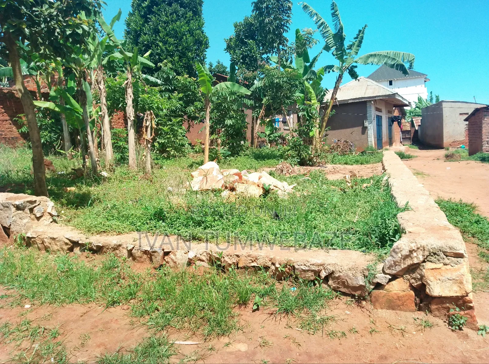 Plot For Sale In Mutungo Kigo