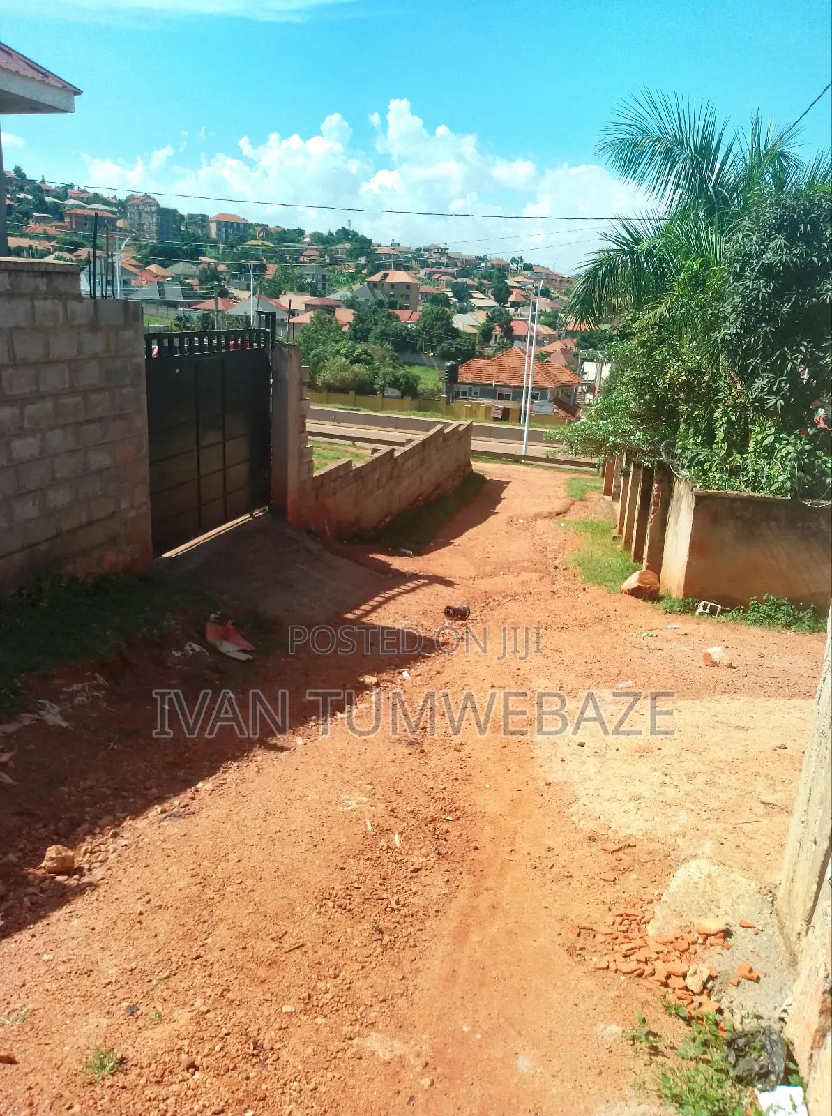 Plot for Sale in Kigo ,Munyonyo Express