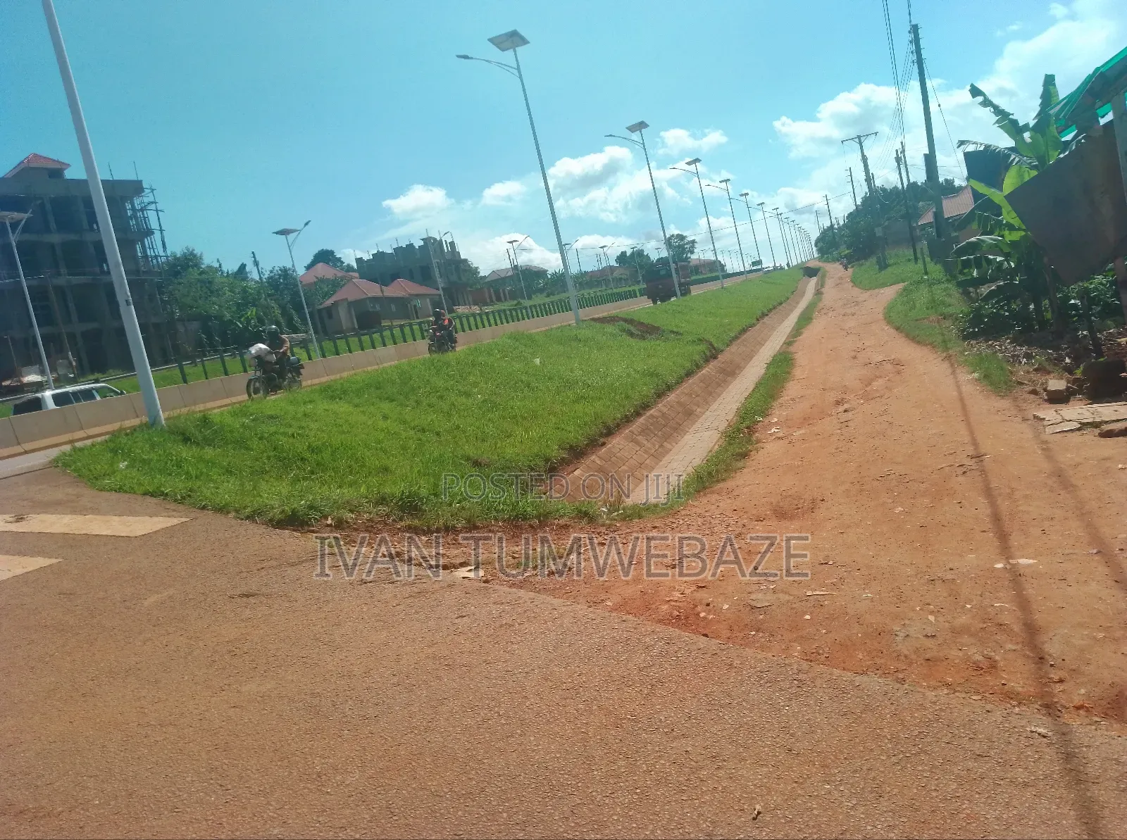 Plot for Sale in Kigo ,Munyonyo Express
