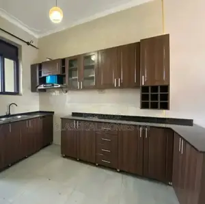2bdrm Apartment in Muyenga, Central Division for rent